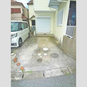 4/4 駐車場