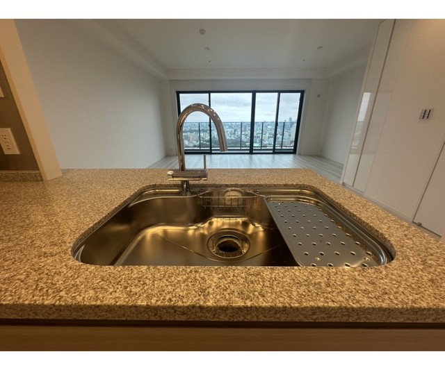25/28 設備