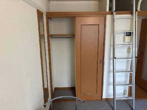 14/14 駐車場