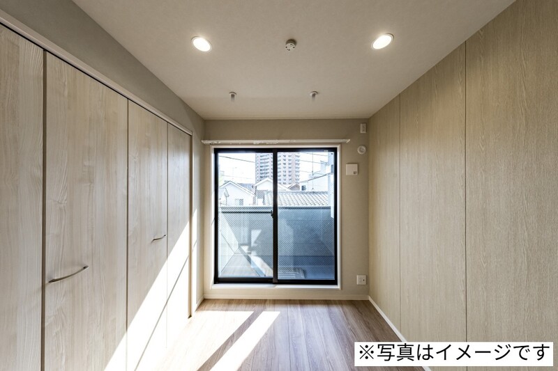 1/18 外観