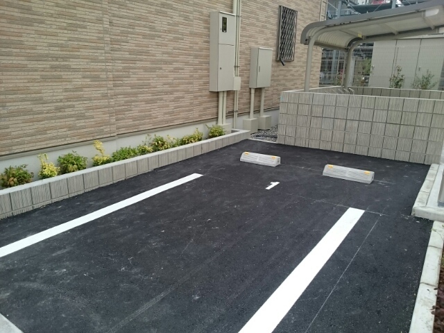 2/8 駐車場