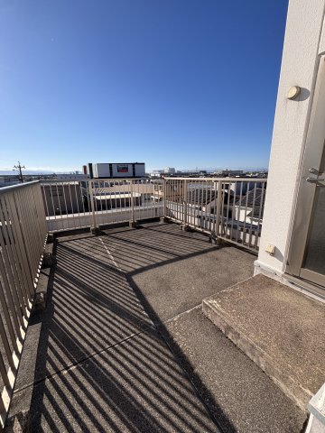 22/28 バルコニー