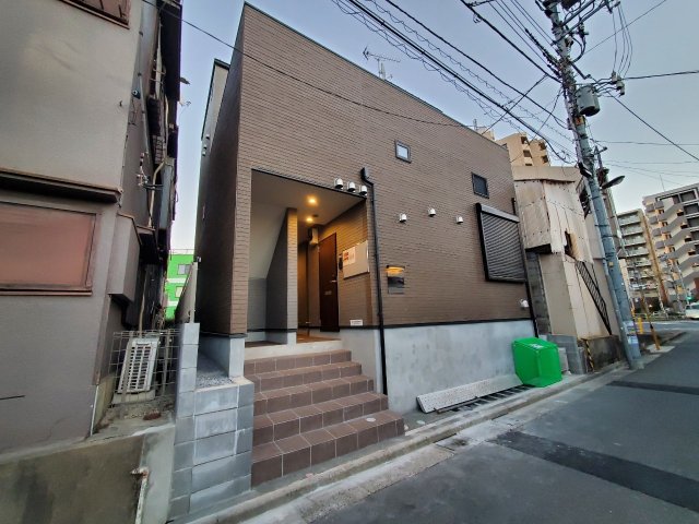 1/11 外観