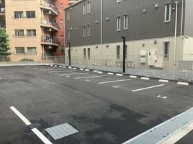 19/19 駐車場