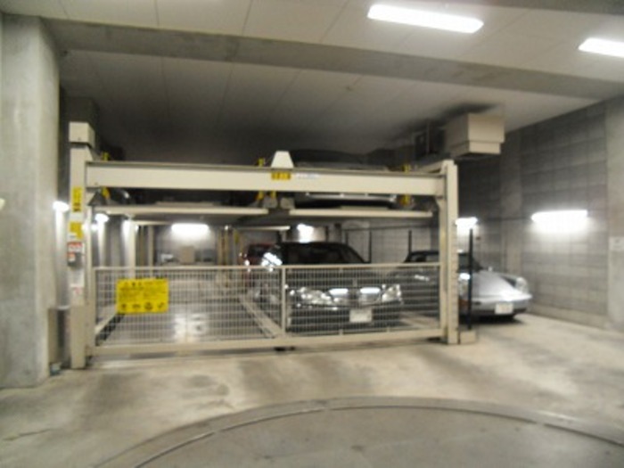 3/3 駐車場