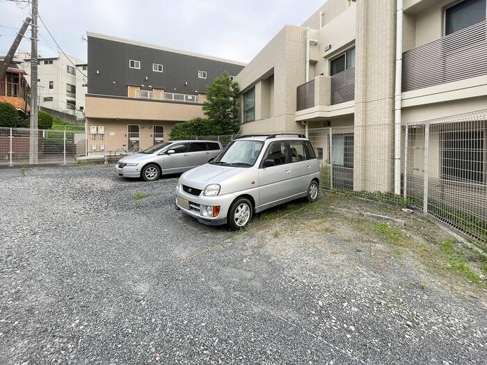 17/19 駐車場