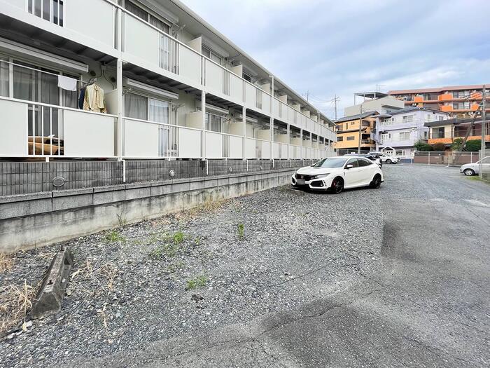 18/19 駐車場