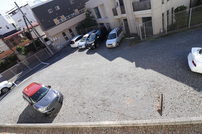 19/19 駐車場