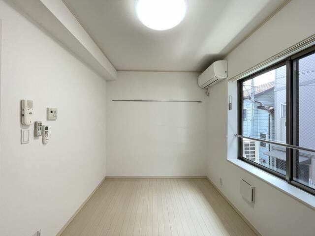 寝室