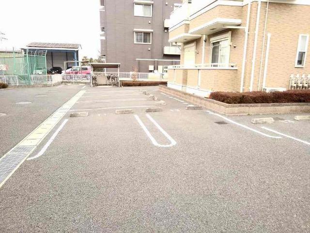 2/8 駐車場