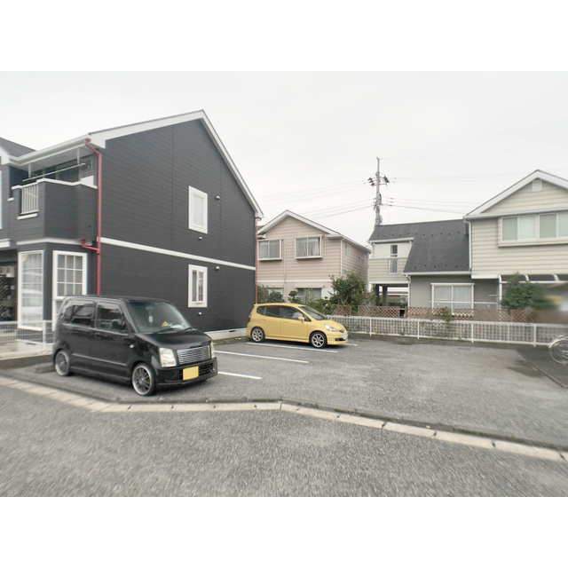 23/23 駐車場