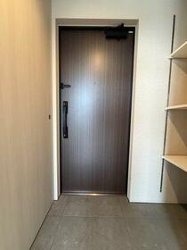 5/13 玄関
