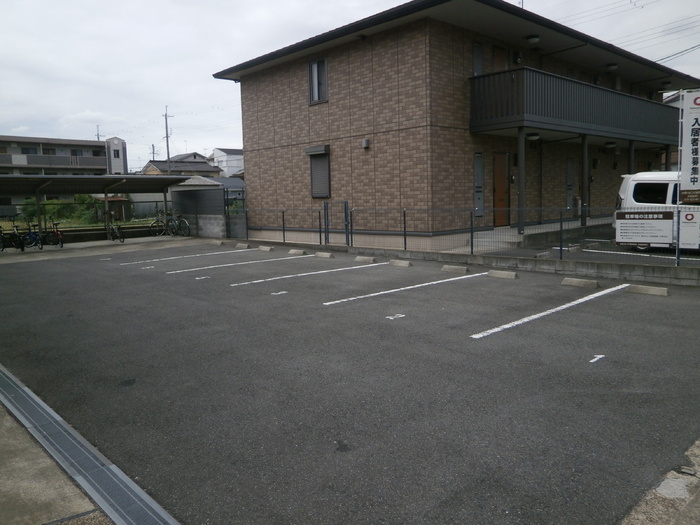 19/20 駐車場