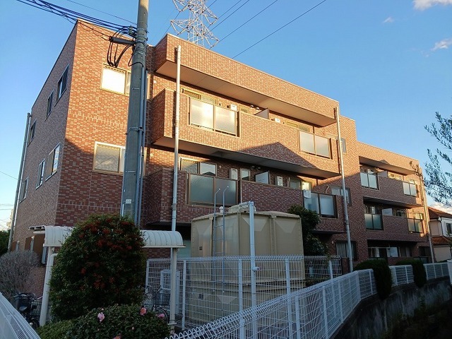 1/8 外観