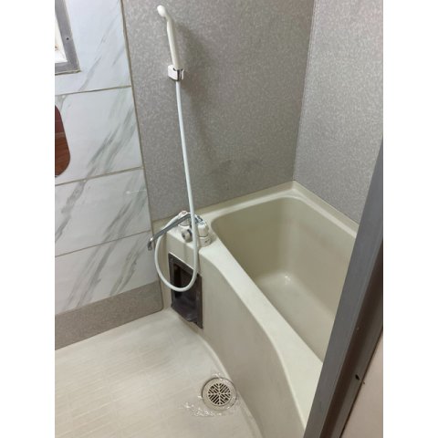 17/24 浴室