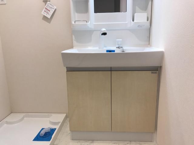 16/25 洗面