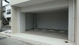 16/16 駐車場