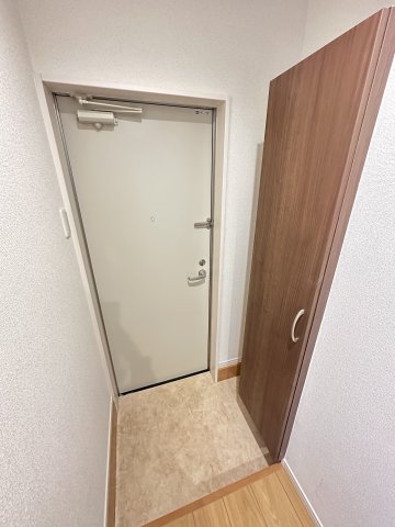 7/22 玄関