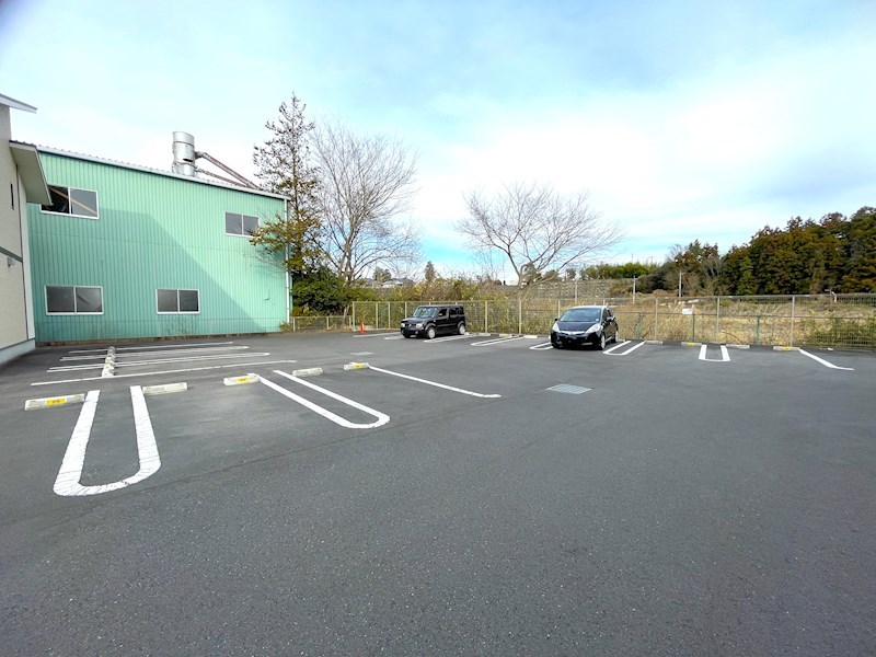 26/26 駐車場