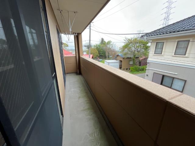 21/27 バルコニー