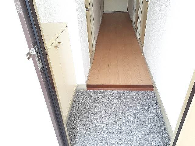 5/22 玄関