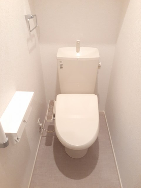 13/30 トイレ