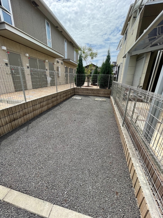 2/2 駐車場
