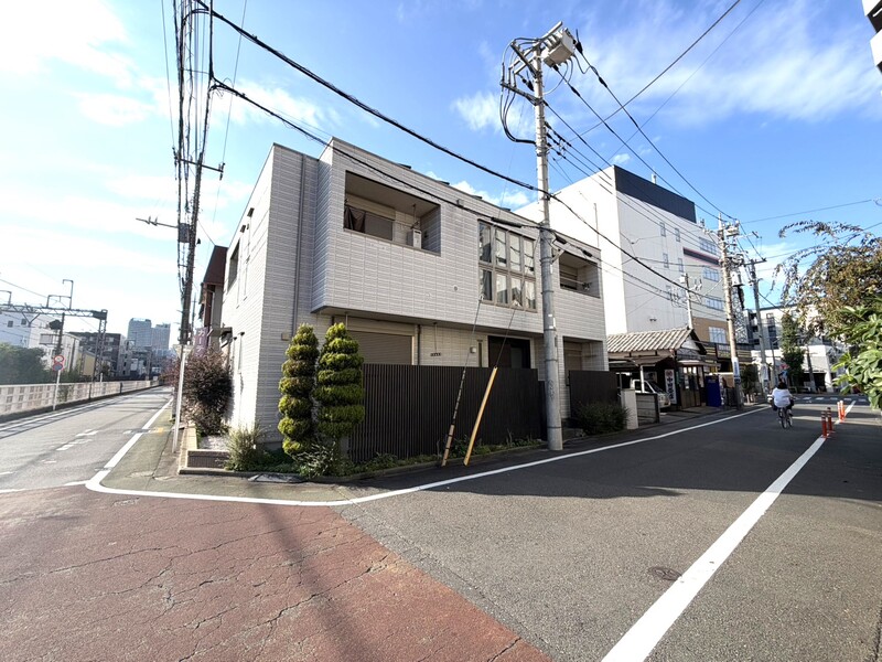 1/6 外観
