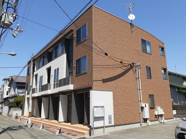 1/23 外観