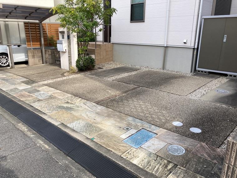 18/18 駐車場