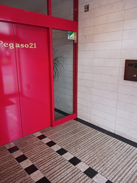 2/10 エントランス
