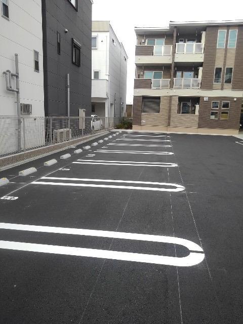 14/20 駐車場