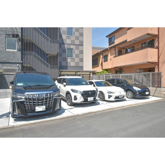 6/8 駐車場