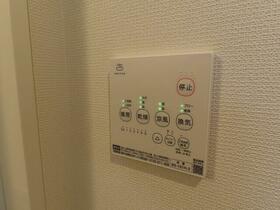 16/16 設備