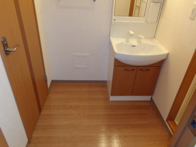 16/28 洗面