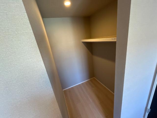 13/26 収納