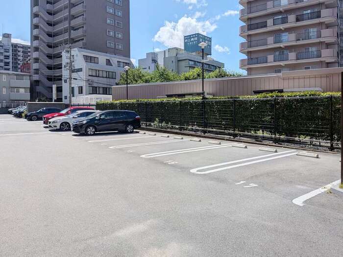 3/5 駐車場