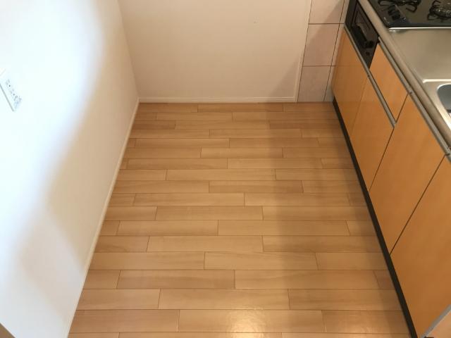 13/28 キッチン