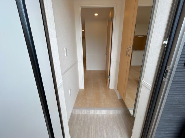 13/29 玄関