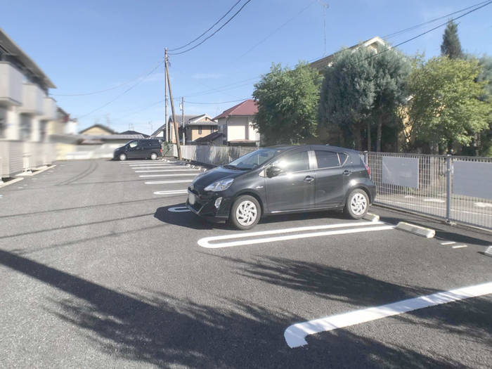 16/19 駐車場