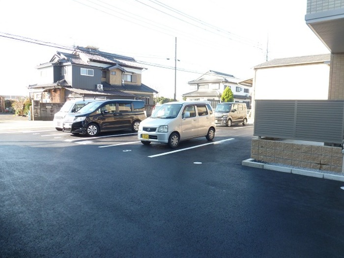 17/19 駐車場