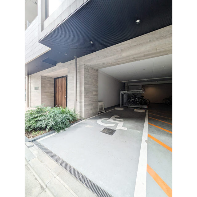 6/11 駐車場