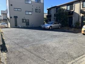 16/16 駐車場