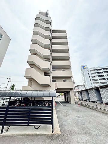 1/11 外観