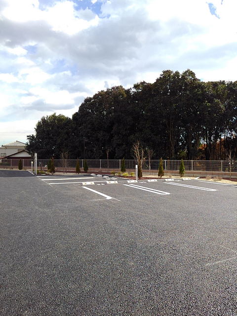 14/20 駐車場