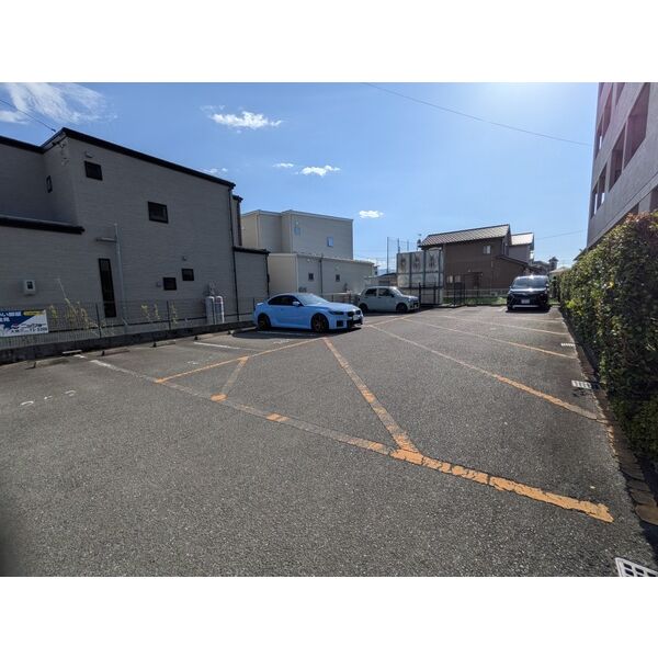 10/11 駐車場