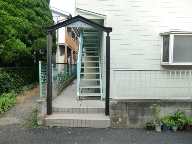 20/24 エントランス