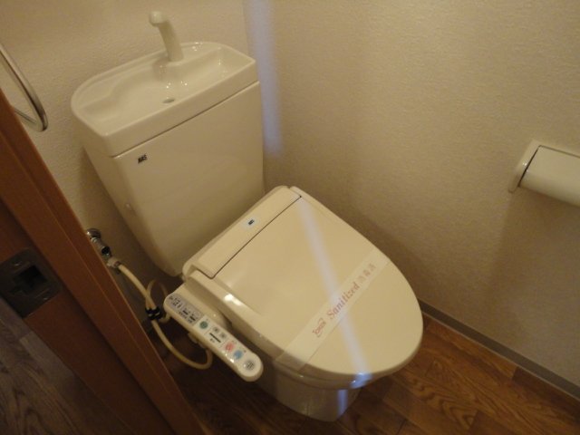16/30 トイレ