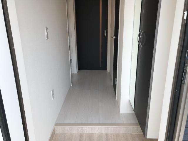 13/30 玄関