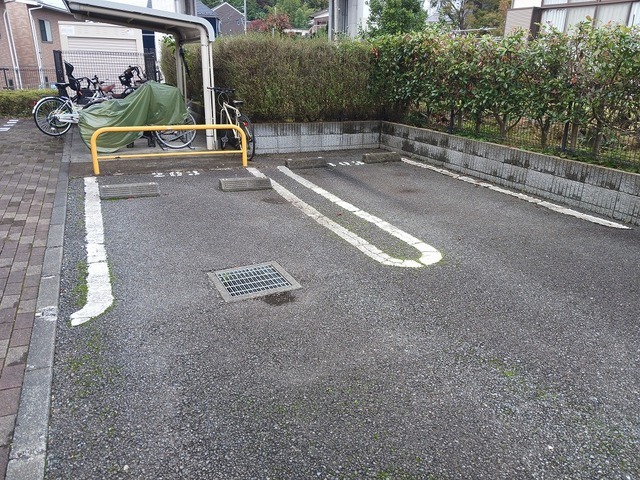 14/22 駐車場